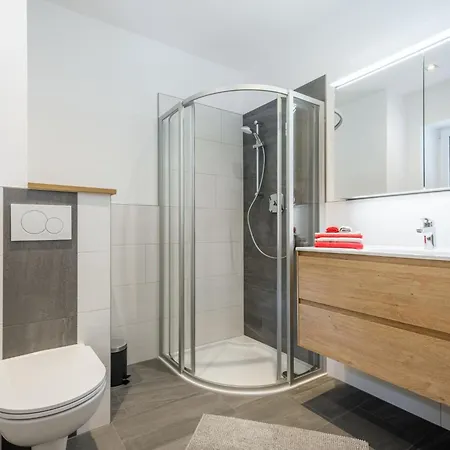 Tauern-blick Apartman *