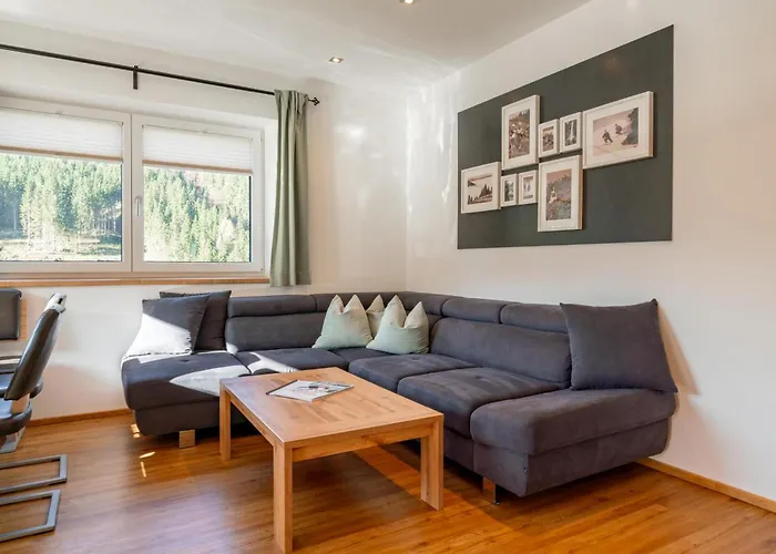 Tauern-blick Lägenhet *